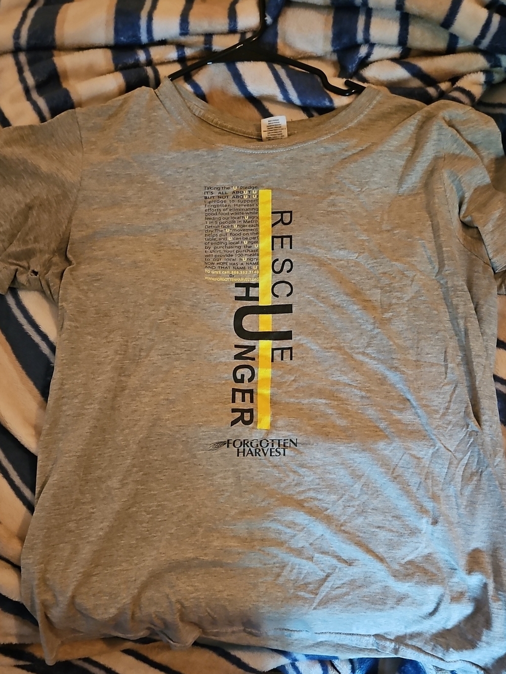 Gildan Light Gray Kids Tee with Yellow & Black Graphic